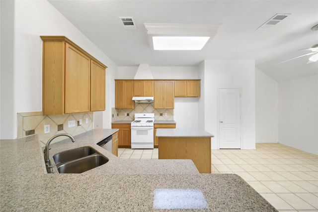 21406 Hannover Pines Drive, Spring, TX 77388