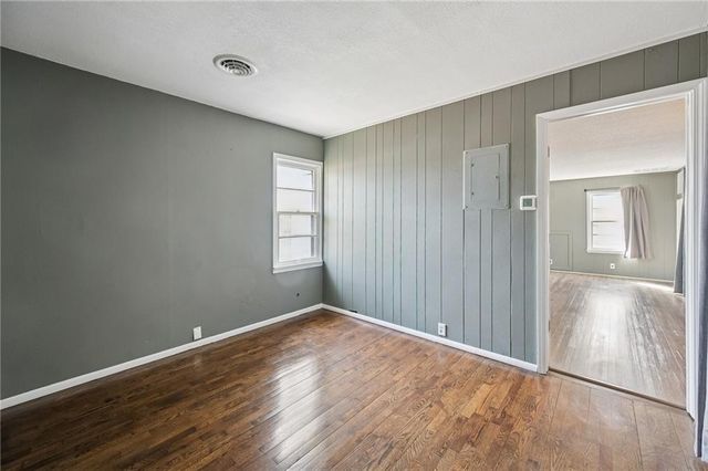 408 W Murray Road, Liberty, MO 64068