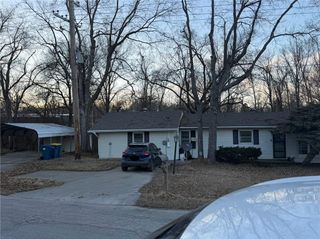 408 W Murray Road, Liberty, MO 64068
