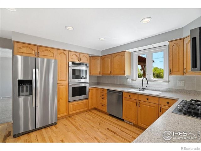 2548 Horseshoe Circle, Longmont, CO 80504