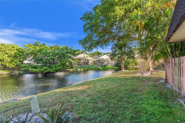 5822 Swordfish Court A, Tamarac, FL 33319