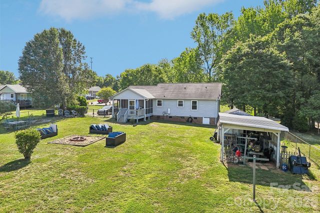 128 Levo Drive, Troutman, NC 28166