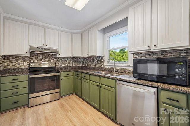 128 Levo Drive, Troutman, NC 28166