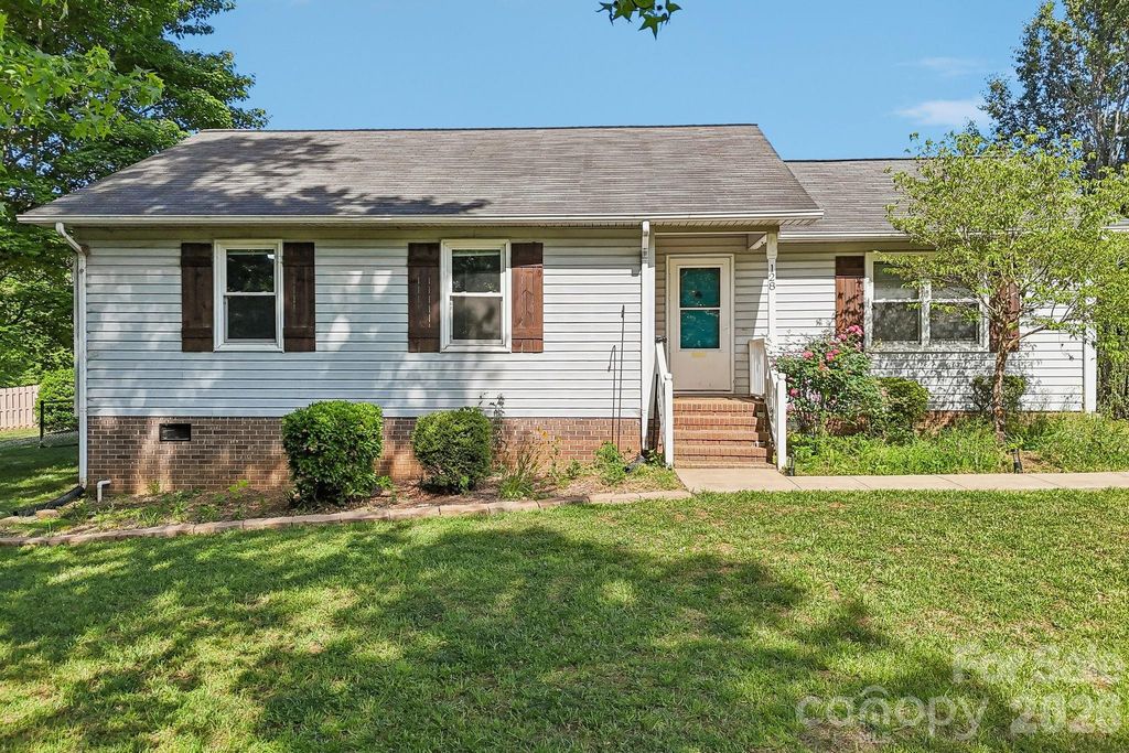 128 Levo Drive, Troutman, NC 28166