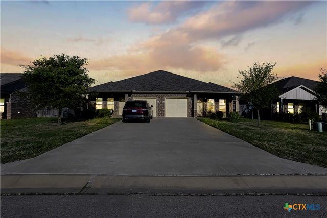 1121 Swanflower Lane, Temple, TX 76502