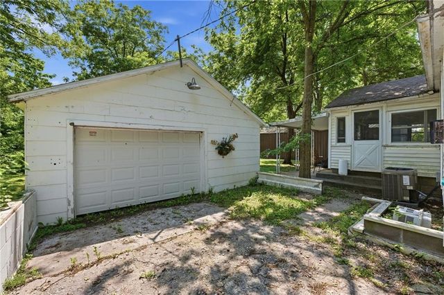 203 S Ohio Street, Archie, MO 64725