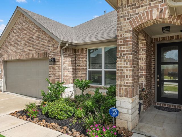 21134 Yellow Bay Drive, Cypress, TX 77433