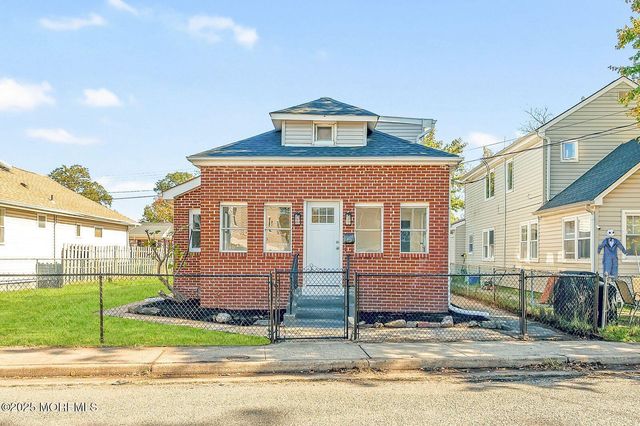 74 Forest Avenue, Keansburg, NJ 07734