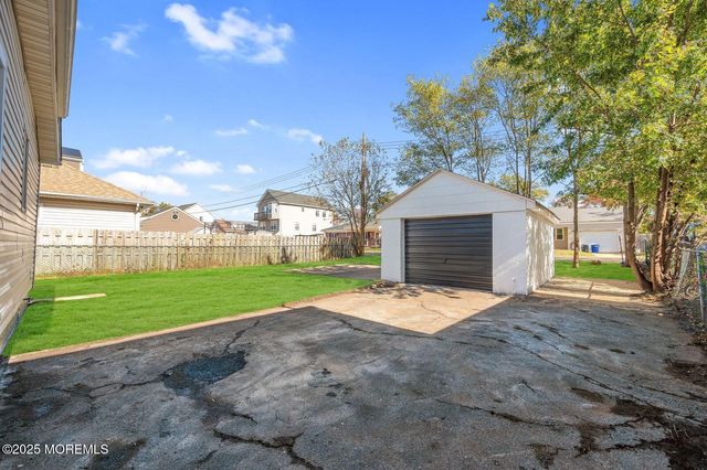 74 Forest Avenue, Keansburg, NJ 07734