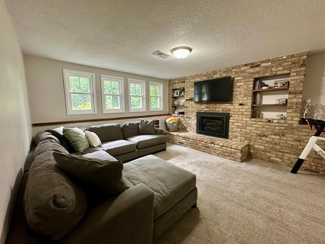 16732 Argon Street NW, Andover, MN 55304