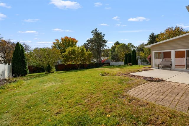 396 South Hills Drive, Battle Creek, MI 49015