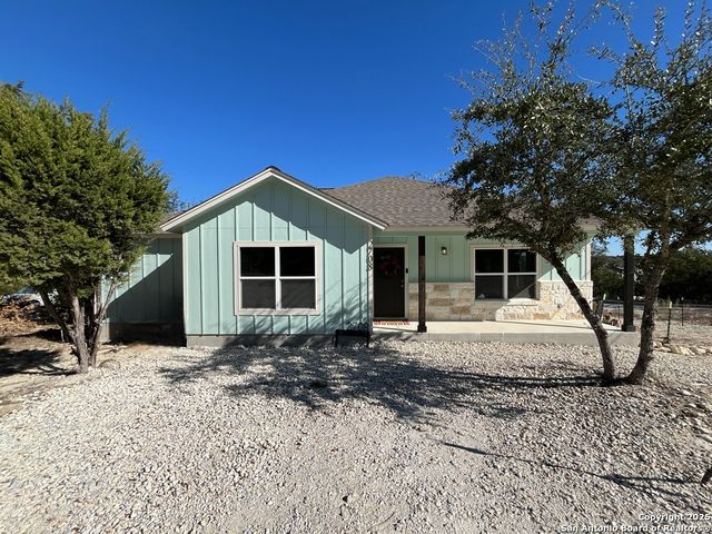 2708 Golf Dr, Spring Branch, TX 78070