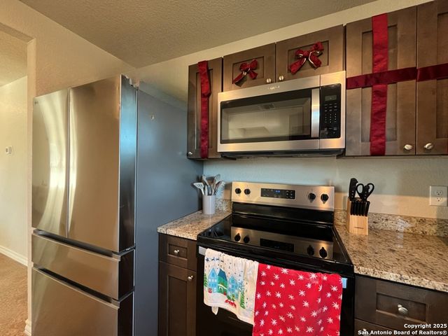 2708 Golf Dr, Spring Branch, TX 78070