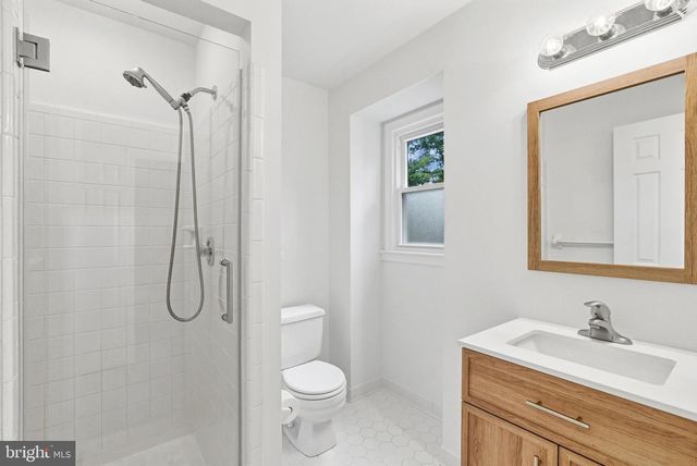5410 WAYCROSS DR, Alexandria, VA 22310
