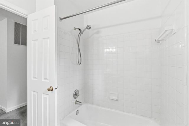 5410 WAYCROSS DR, Alexandria, VA 22310