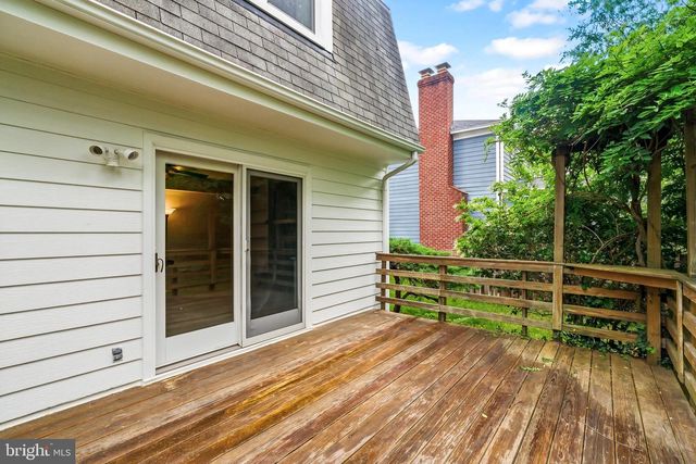 5410 WAYCROSS DR, Alexandria, VA 22310