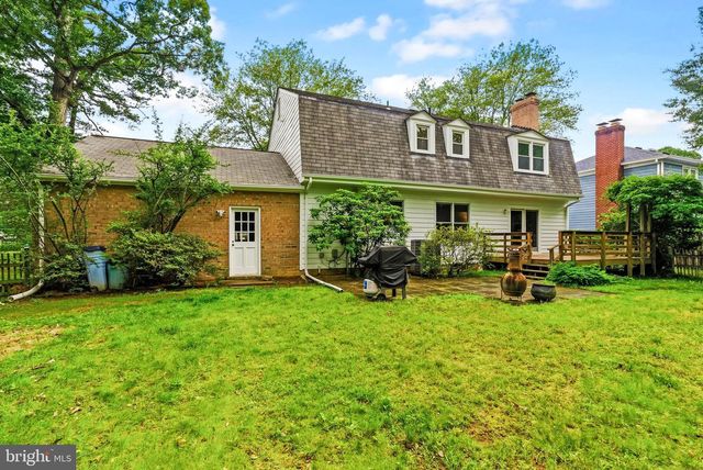 5410 WAYCROSS DR, Alexandria, VA 22310