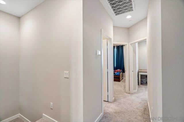 2548 S Escondido Blvd 906, Escondido, CA 92025