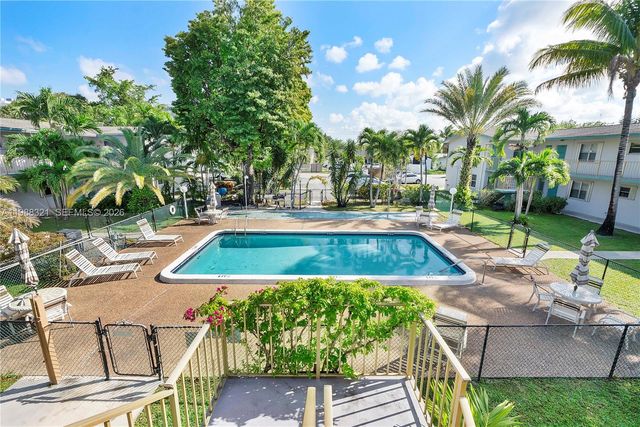 2303 Polk St 108, Hollywood, FL 33020