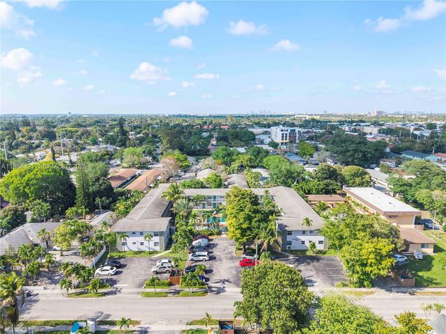 2303 Polk St 108, Hollywood, FL 33020