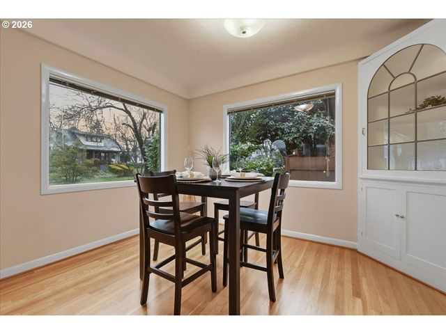 611 E 29TH St, Vancouver, WA 98663