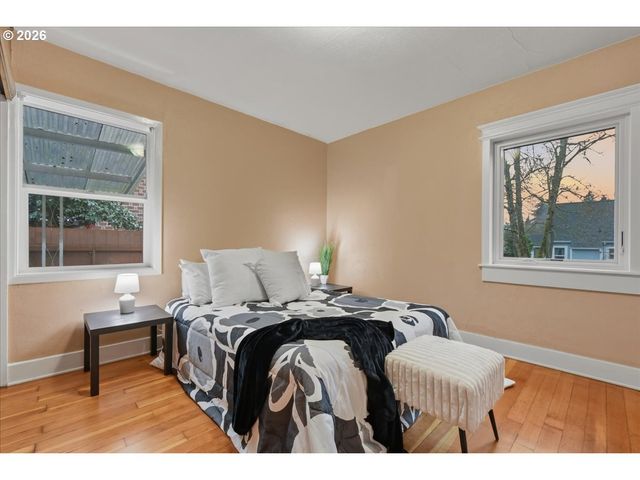 611 E 29TH St, Vancouver, WA 98663