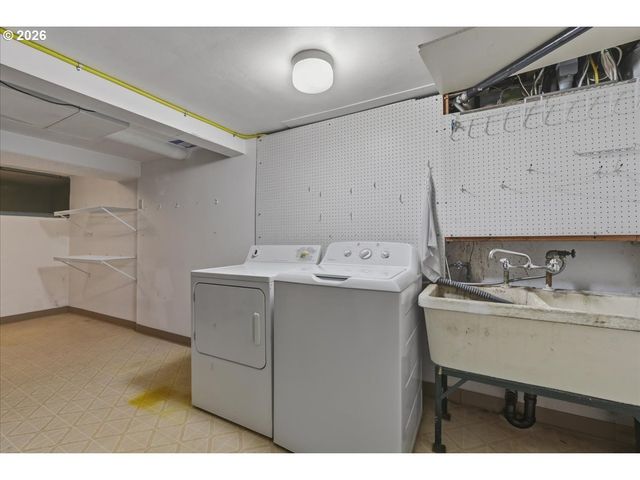 611 E 29TH St, Vancouver, WA 98663