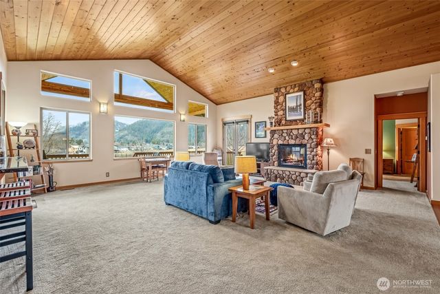 12285 Village View Drive, Leavenworth, WA 98826