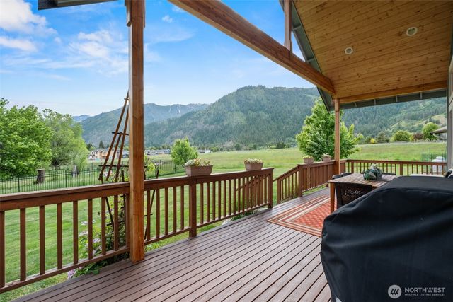 12285 Village View Drive, Leavenworth, WA 98826