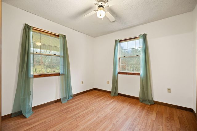 1324 Highway 399, Booneville, KY 41314