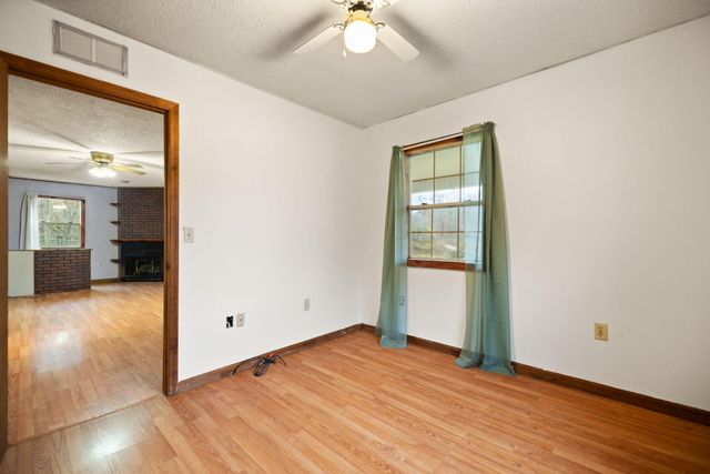 1324 Highway 399, Booneville, KY 41314