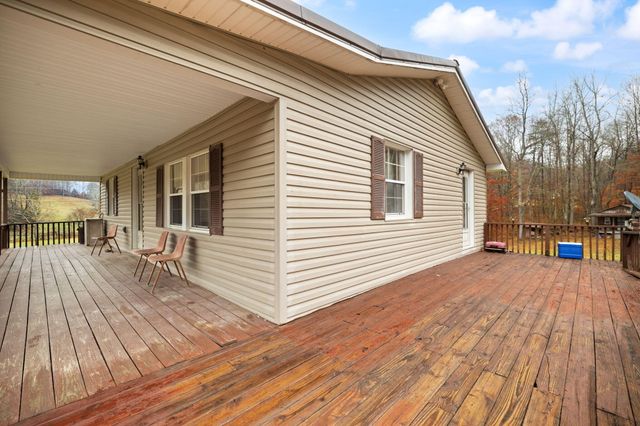 1324 Highway 399, Booneville, KY 41314