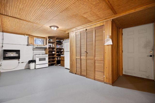 1324 Highway 399, Booneville, KY 41314