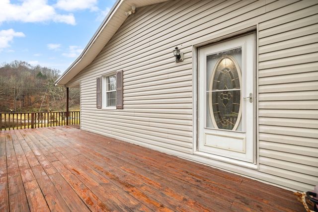 1324 Highway 399, Booneville, KY 41314