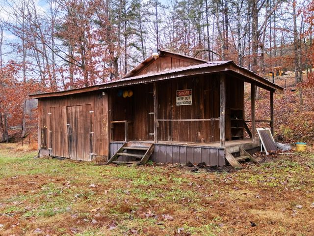 1324 Highway 399, Booneville, KY 41314