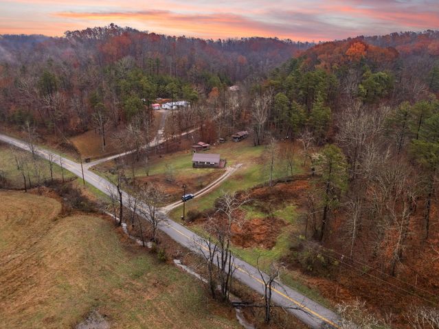 1324 Highway 399, Booneville, KY 41314