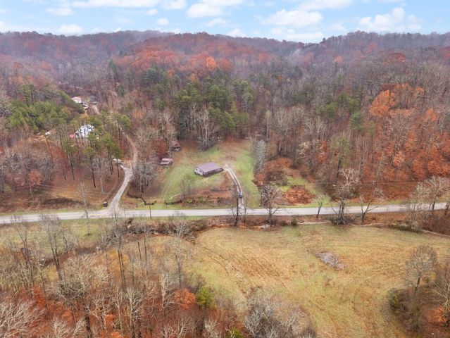 1324 Highway 399, Booneville, KY 41314