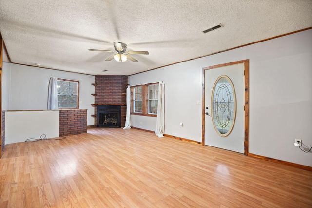 1324 Highway 399, Booneville, KY 41314