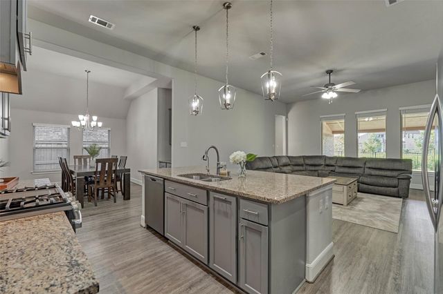 10660 Red Tail Place, Conroe, TX 77385