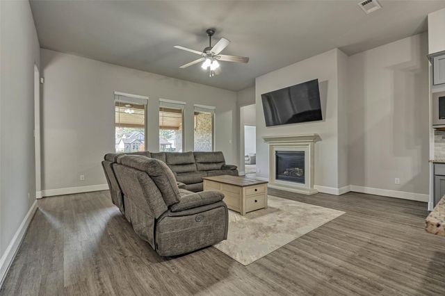 10660 Red Tail Place, Conroe, TX 77385