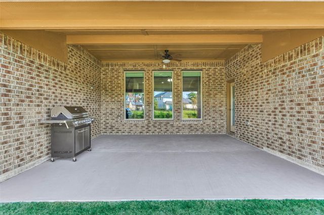 10660 Red Tail Place, Conroe, TX 77385