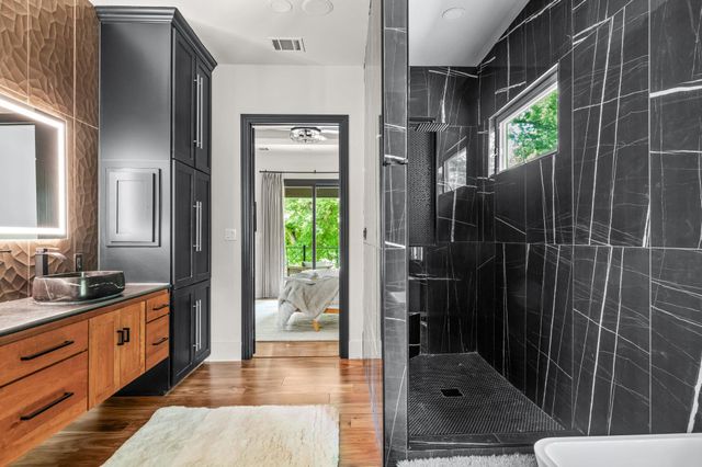 12417 River BND 8, Austin, TX 78732