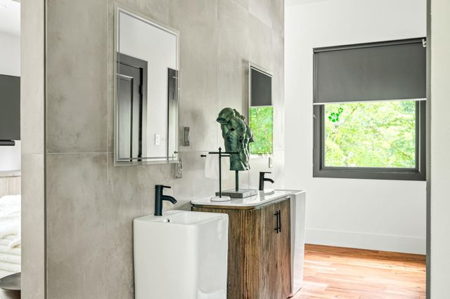 12417 River BND 8, Austin, TX 78732
