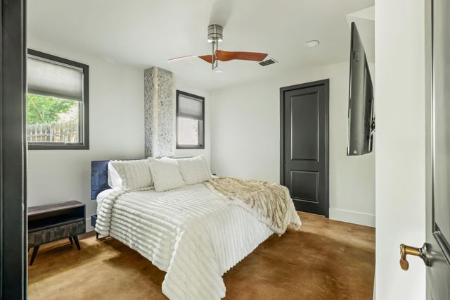 12417 River BND 8, Austin, TX 78732