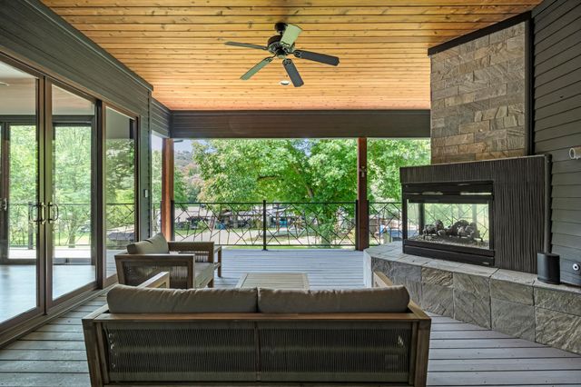 12417 River BND 8, Austin, TX 78732