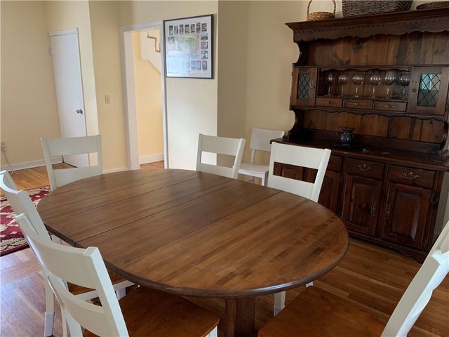 23 Carey Street, Newport, RI 02840