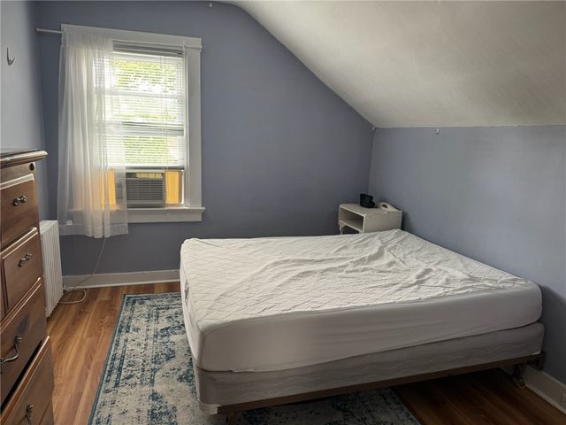 23 Carey Street, Newport, RI 02840