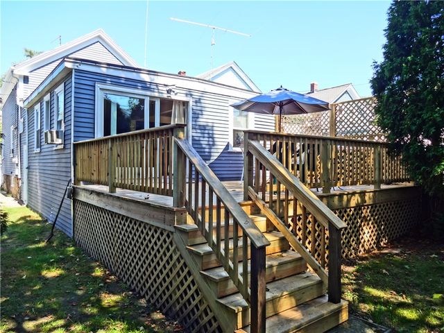 23 Carey Street, Newport, RI 02840