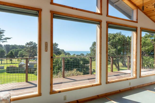 14350 Hanson Circle, Mendocino, CA 95460