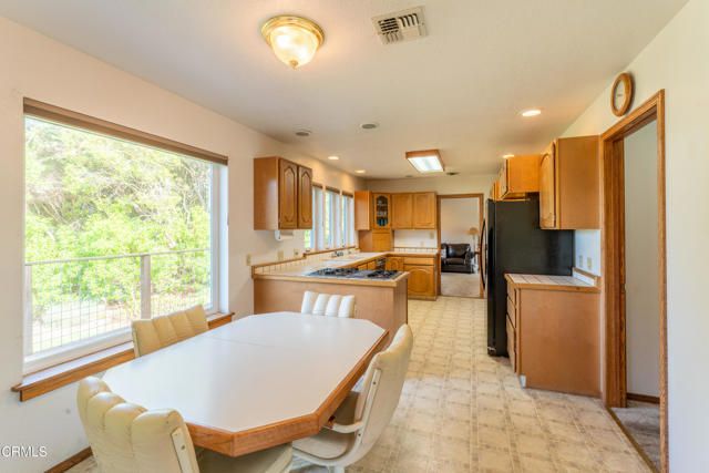 14350 Hanson Circle, Mendocino, CA 95460